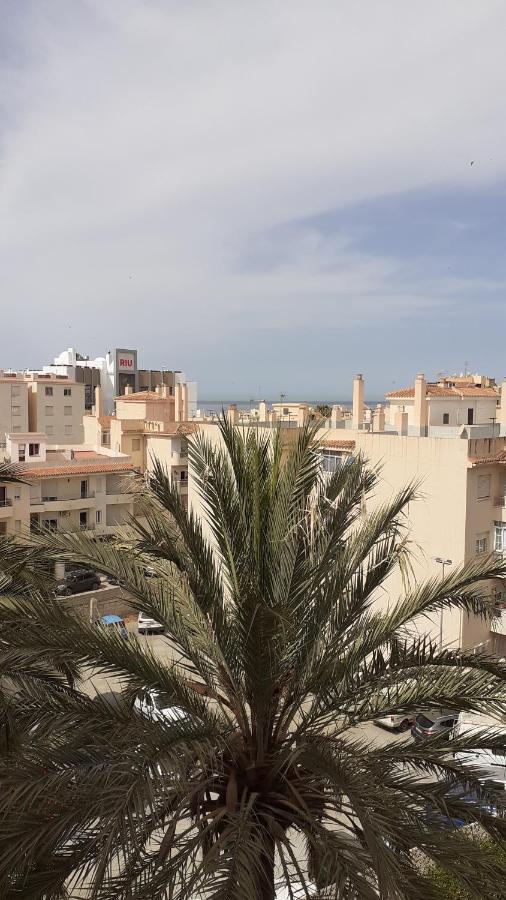 Amplio Piso Al Lado De La Playa En Nerja Lägenhet Exteriör bild